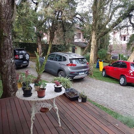 Charming Home 2 Min. From Barigui Park كوريتيبا المظهر الخارجي الصورة