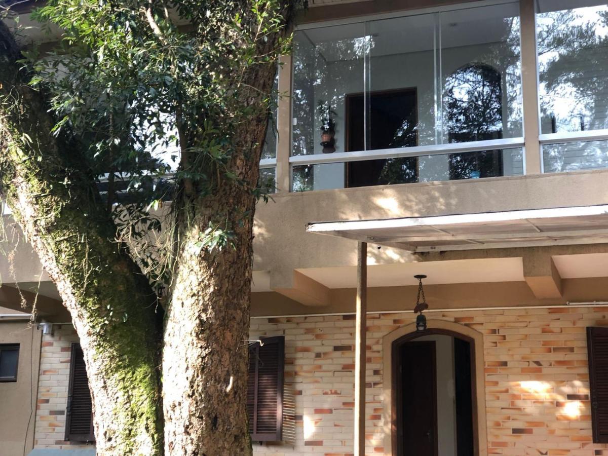 Charming Home 2 Min. From Barigui Park كوريتيبا المظهر الخارجي الصورة