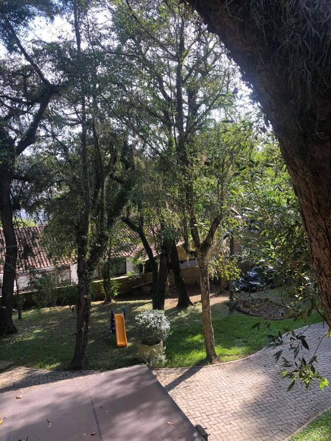 Charming Home 2 Min. From Barigui Park كوريتيبا المظهر الخارجي الصورة