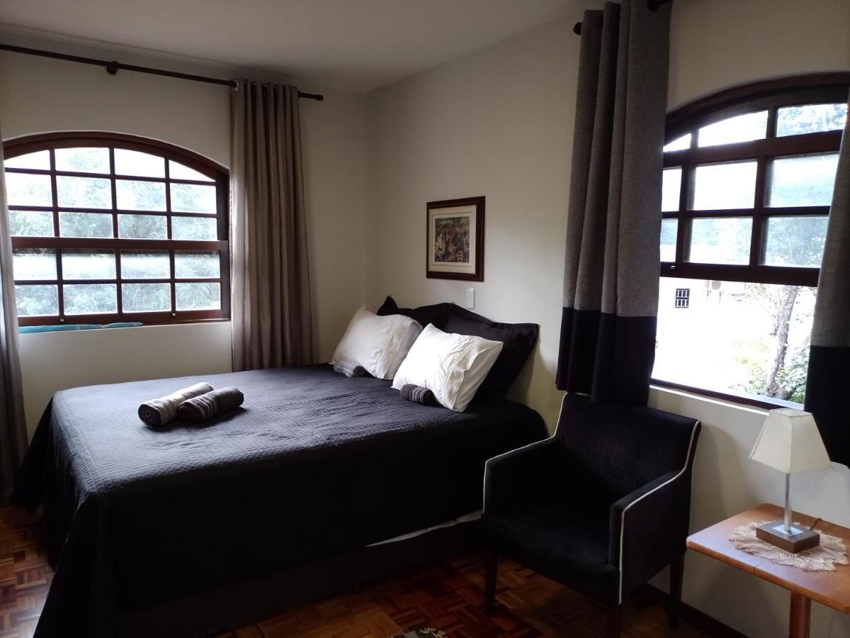 Charming Home 2 Min. From Barigui Park كوريتيبا المظهر الخارجي الصورة